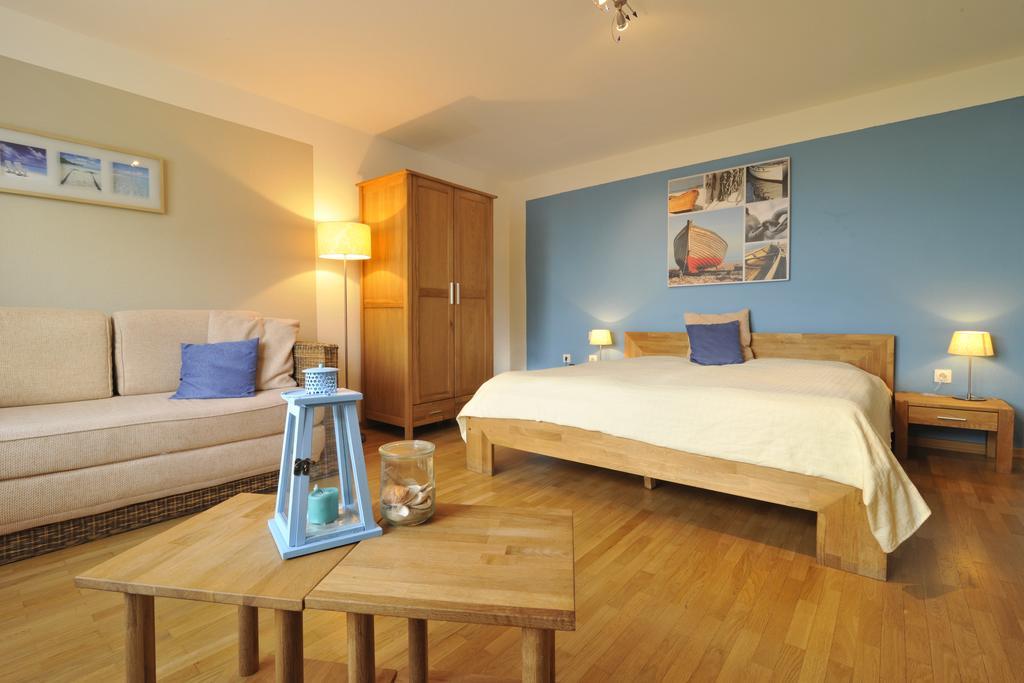 Hotel Dreimaedelhaus Espelkamp-Mittwald Bagian luar foto
